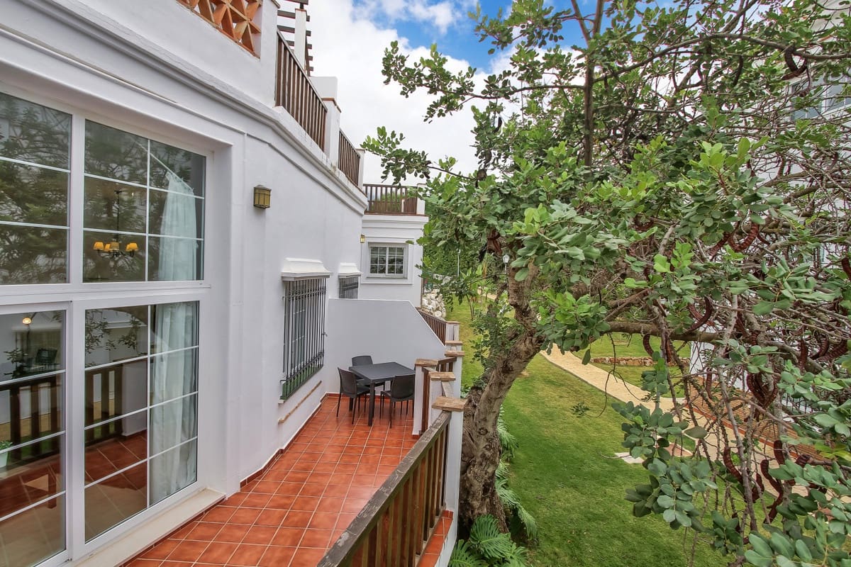 4 sypialnia Dom na sprzedaż w Alhaurin de la Torre - 449 000 € (Ref: 8872793)