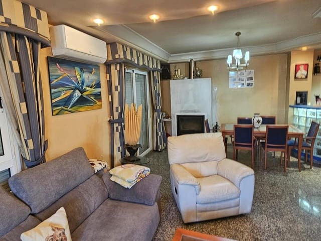 4 soveværelse Lejlighed til salg i Parque de las Naciones, Torrevieja med garage - € 299.000 (Ref: 8872799)