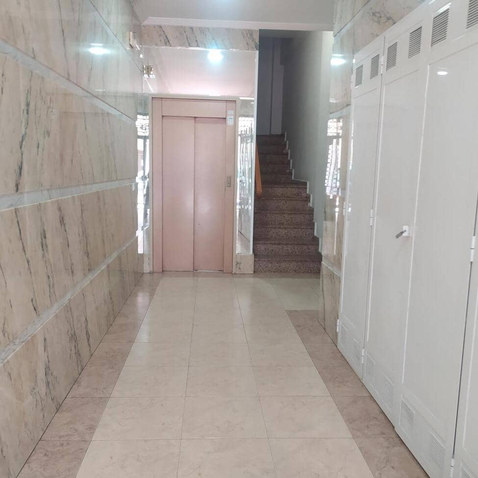 4 soveværelse Lejlighed til salg i Torrevieja med garage - € 299.000 (Ref: 8872799)