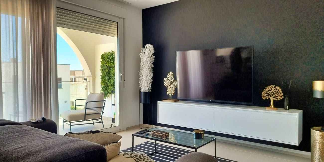 2 bedroom Apartment for sale in Ciudad Quesada with pool - € 335,000 (Ref: 8872810)