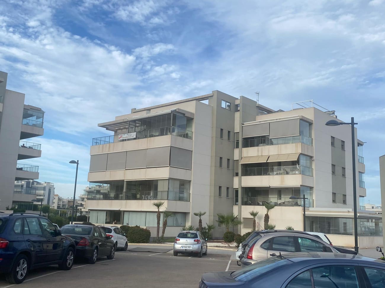 4 soveværelse Penthouse til salg i Villamartin med swimmingpool - € 549.000 (Ref: 8872817)