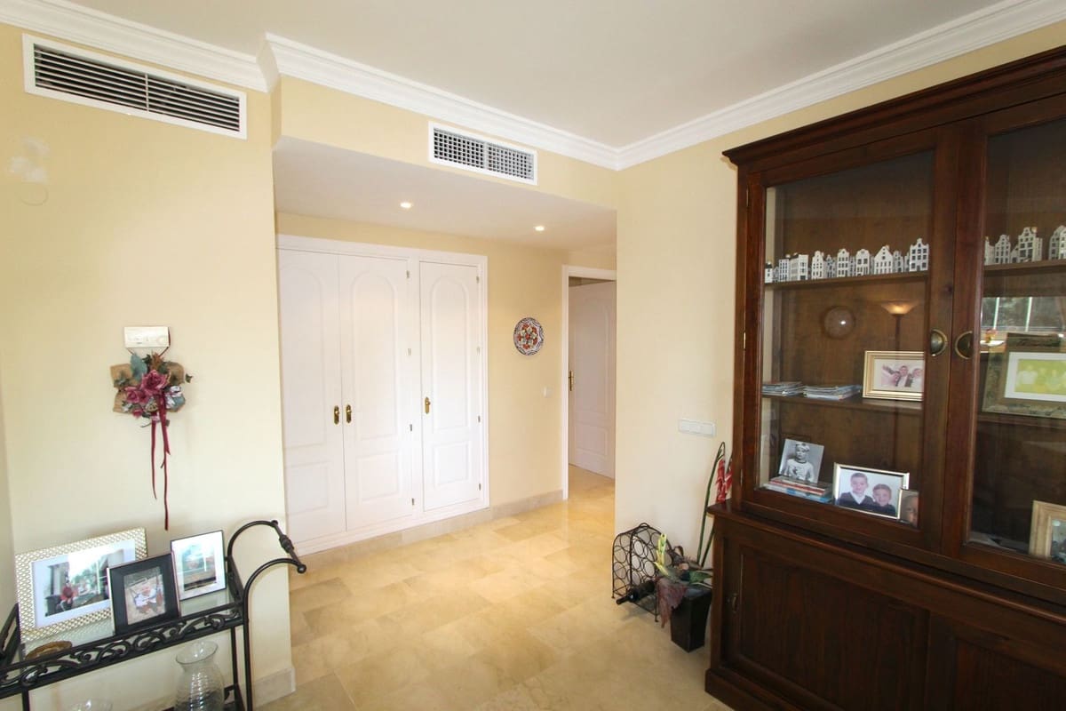 3 quarto Apartamento para venda em Elviria - 535 000 € (Ref: 8875657)