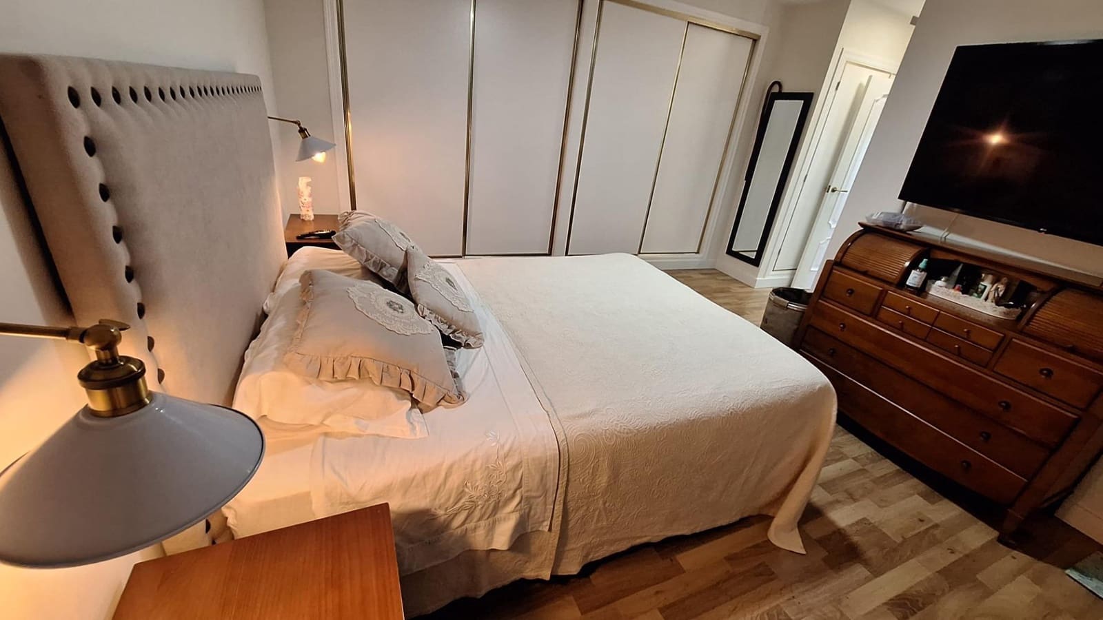 4 bedroom Villa for sale in Torrevieja with pool - € 490,000 (Ref: 8875660)