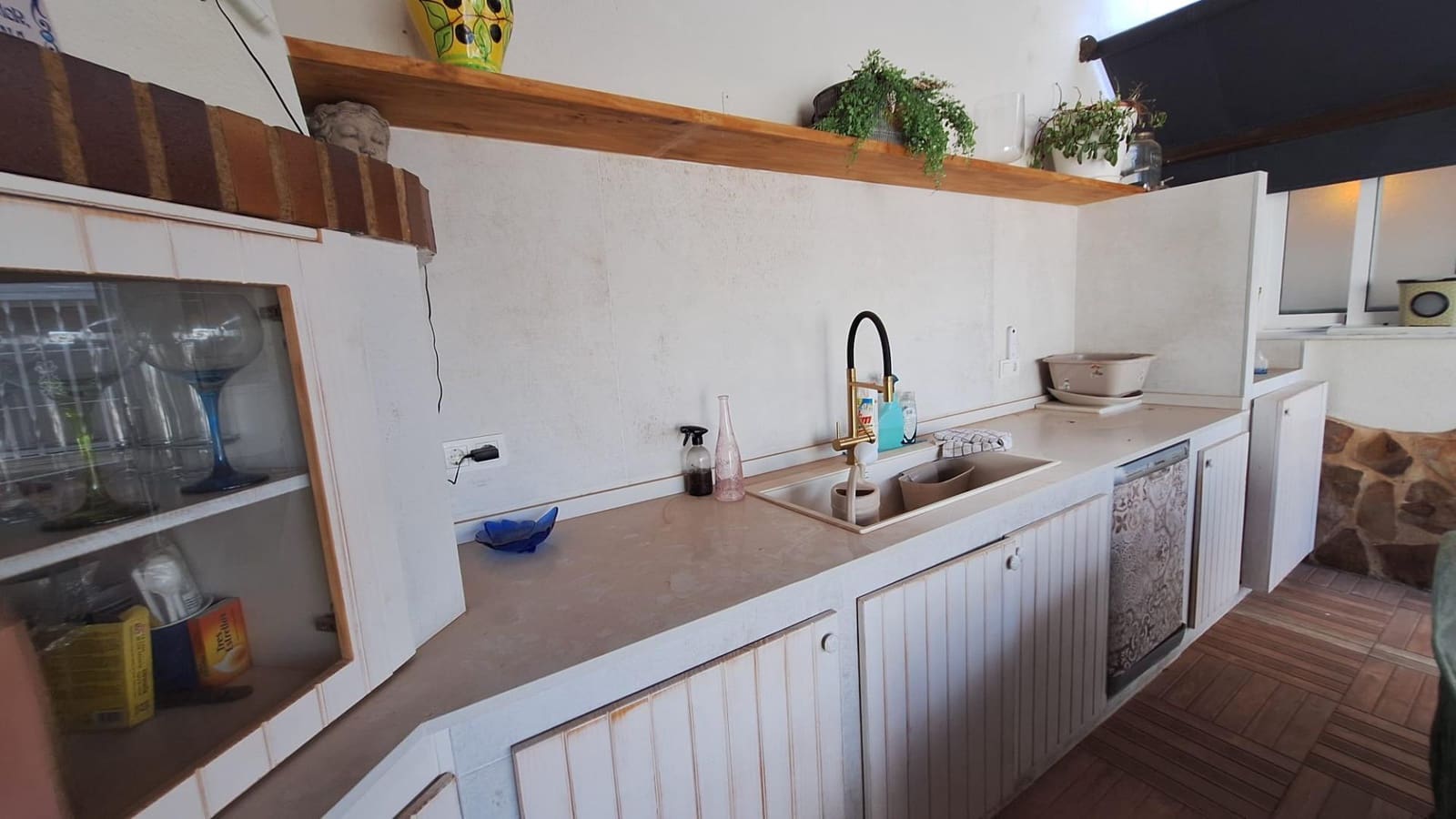 4 bedroom Villa for sale in Torrevieja with pool - € 490,000 (Ref: 8875660)