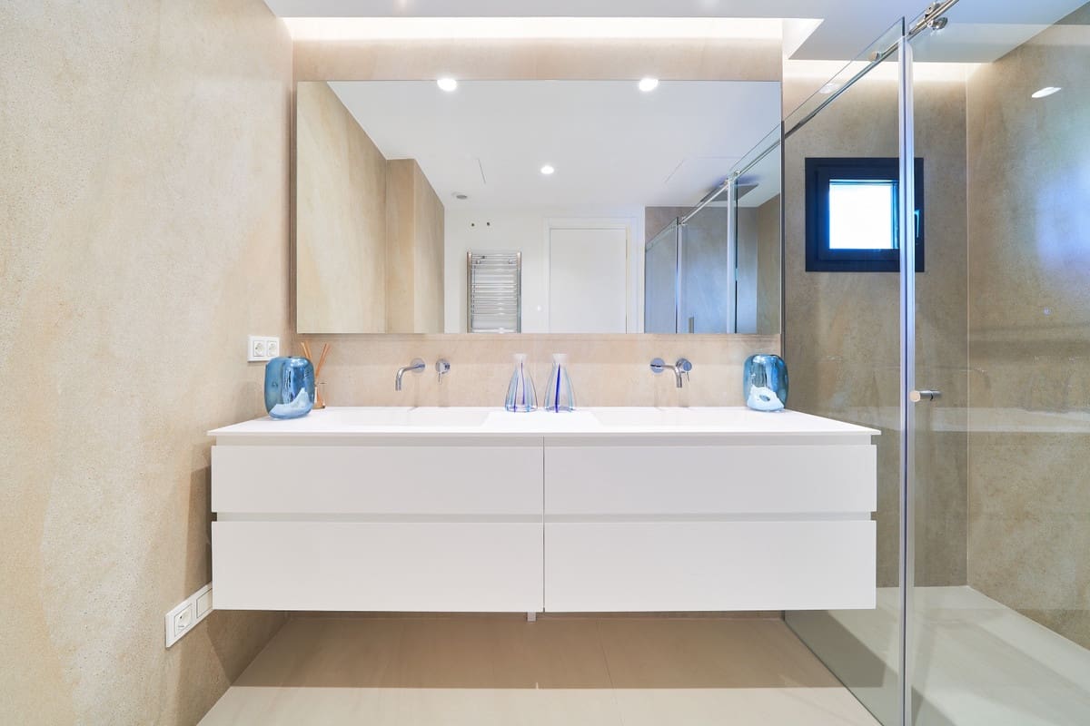 3 chambre Appartement à vendre à Estepona avec piscine - 2 650 000 € (Ref: 8881764)