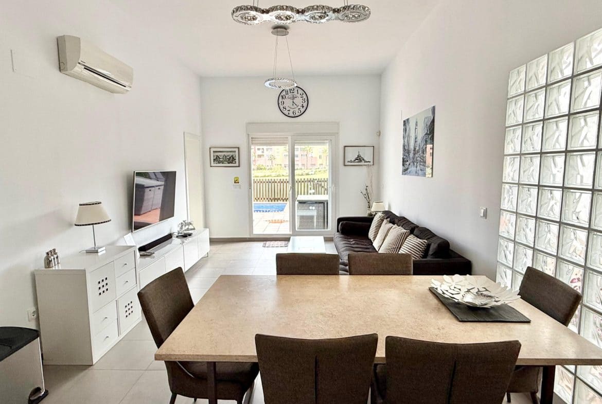 3 bedroom Villa for sale in Torre-Pacheco - € 385,000 (Ref: 8886101)