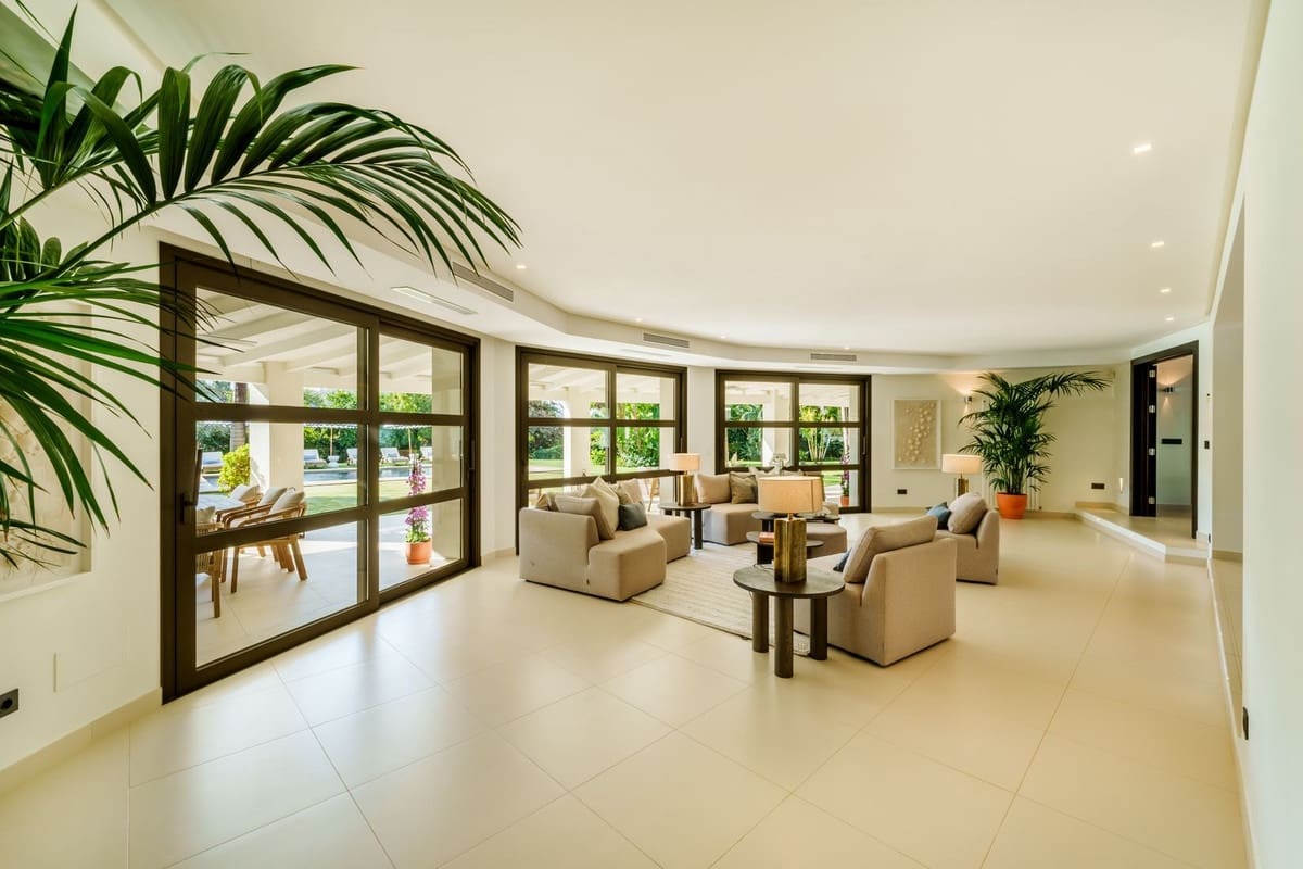 5 soveværelse Villa til salg i Nueva Andalucia - € 6.995.000 (Ref: 8887962)