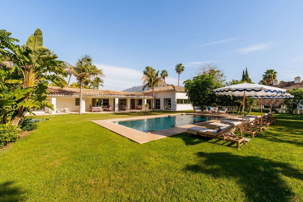 5 soveværelse Villa til salg i Nueva Andalucia - € 6.995.000 (Ref: 8887962)