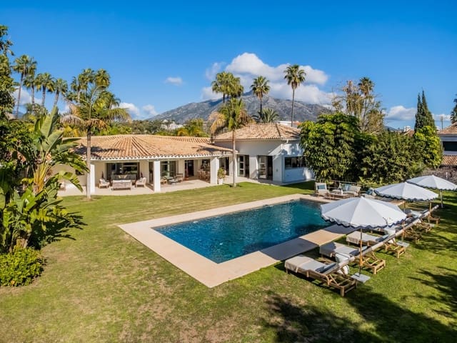 5 soveværelse Villa til salg i Los Naranjos, Marbella - € 6.995.000 (Ref: 8887962)