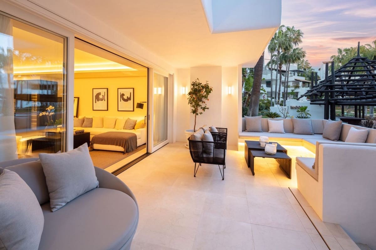 3 slaapkamer Appartement te koop in Golden Mile - € 4.650.000 (Ref: 8887969)