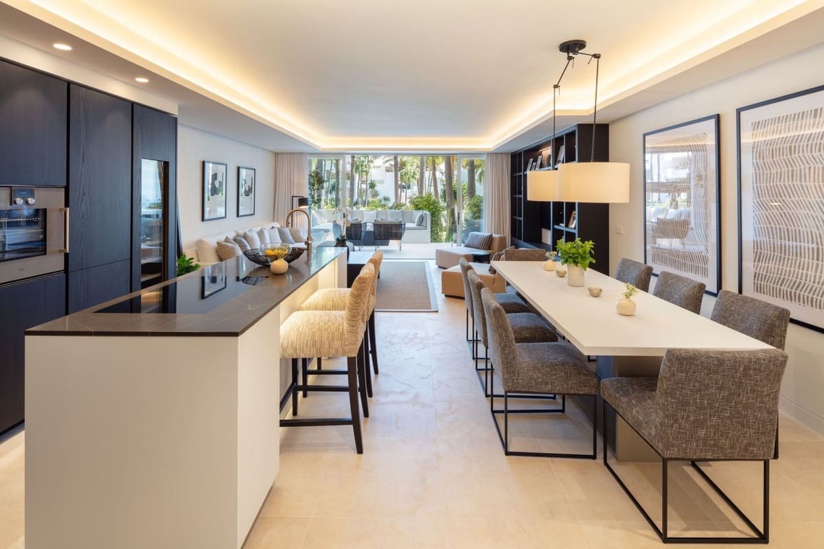 3 slaapkamer Appartement te koop in Golden Mile - € 4.650.000 (Ref: 8887969)