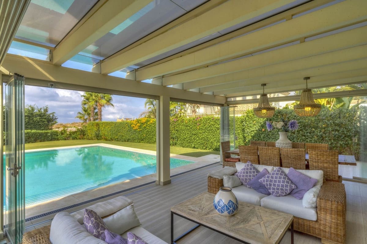 5 soveværelse Villa til salg i Costabella - € 3.950.000 (Ref: 8887970)