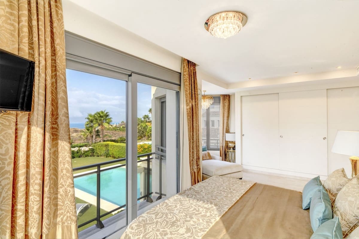 5 soveværelse Villa til salg i Costabella - € 3.950.000 (Ref: 8887970)