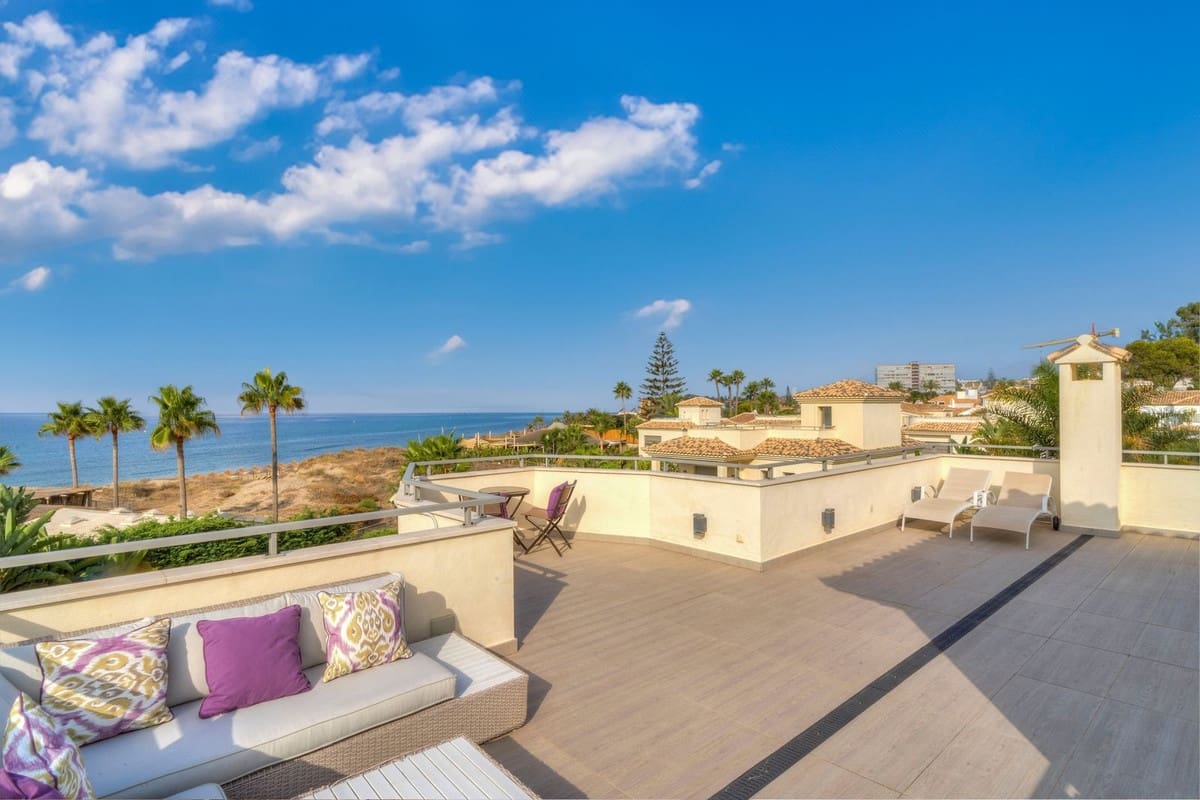 5 soveværelse Villa til salg i Costabella - € 3.950.000 (Ref: 8887970)