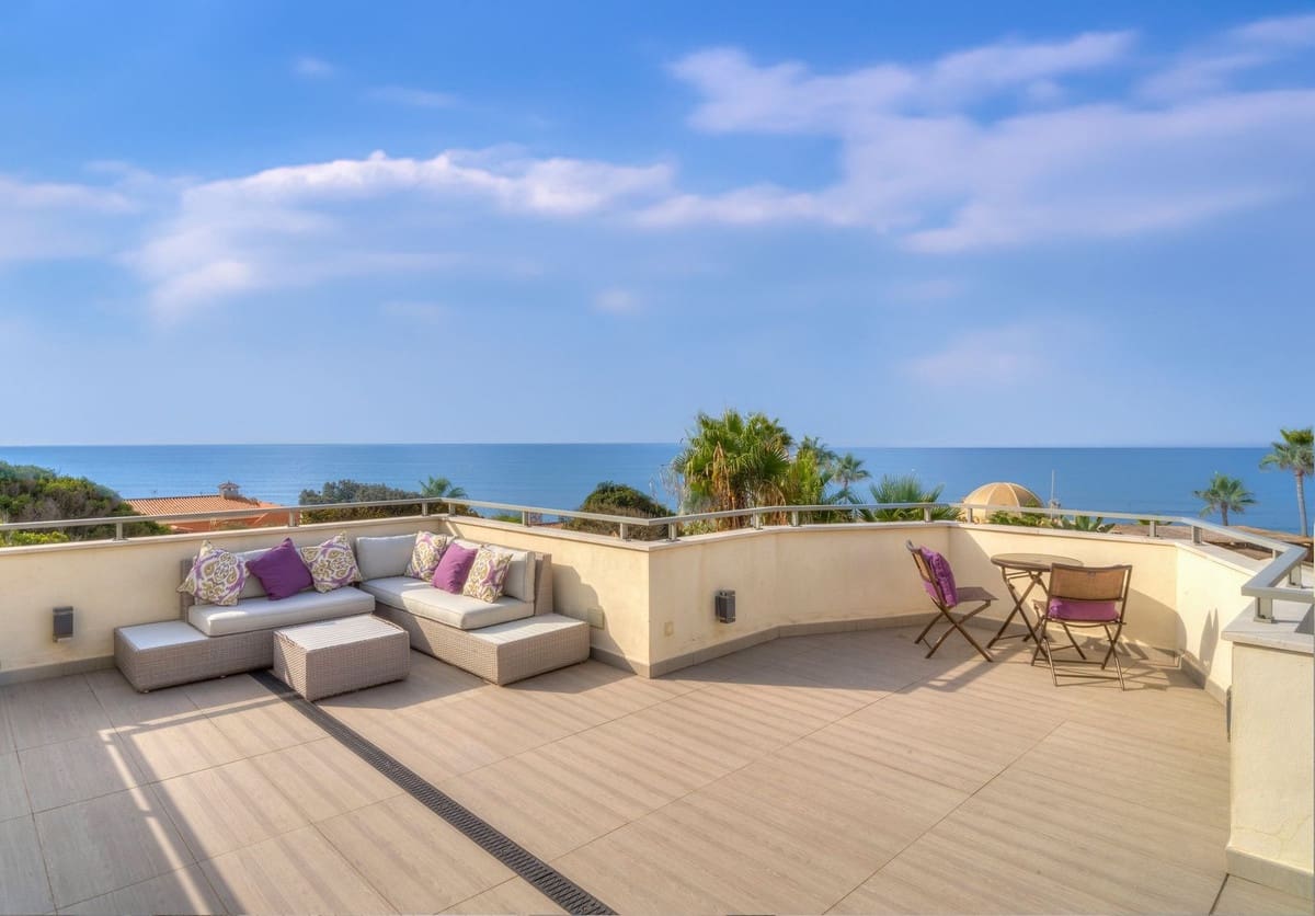 5 soveværelse Villa til salg i Costabella - € 3.950.000 (Ref: 8887970)