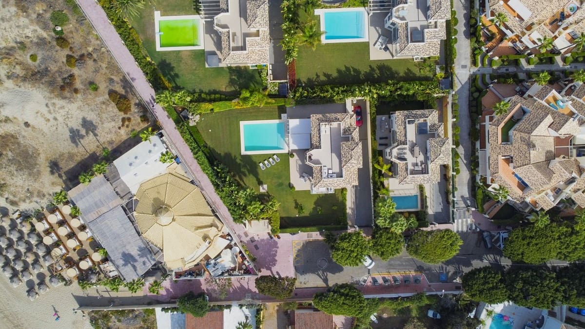 5 soveværelse Villa til salg i Costabella - € 3.950.000 (Ref: 8887970)