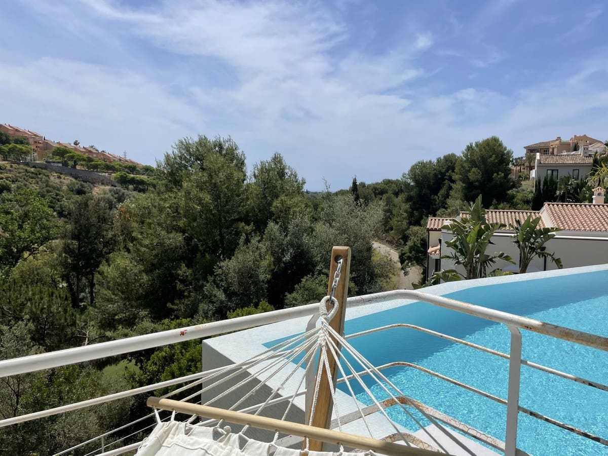 7 sovrum Villa till salu i Elviria med pool - 3 790 000 € (Ref: 8887971)