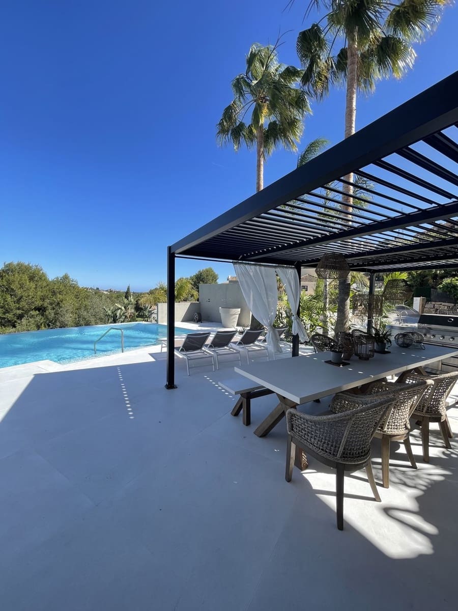7 sovrum Villa till salu i Elviria med pool - 3 790 000 € (Ref: 8887971)