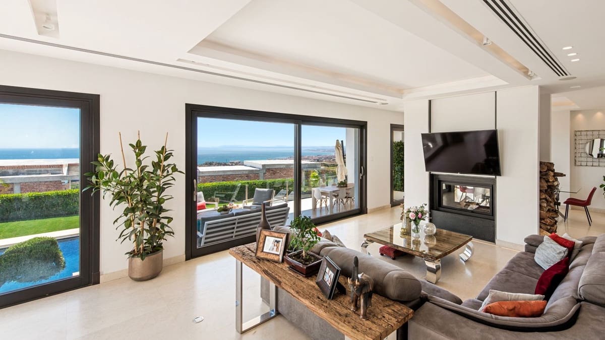 5 sovrum Villa till salu i Los Monteros - 2 950 000 € (Ref: 8887975)