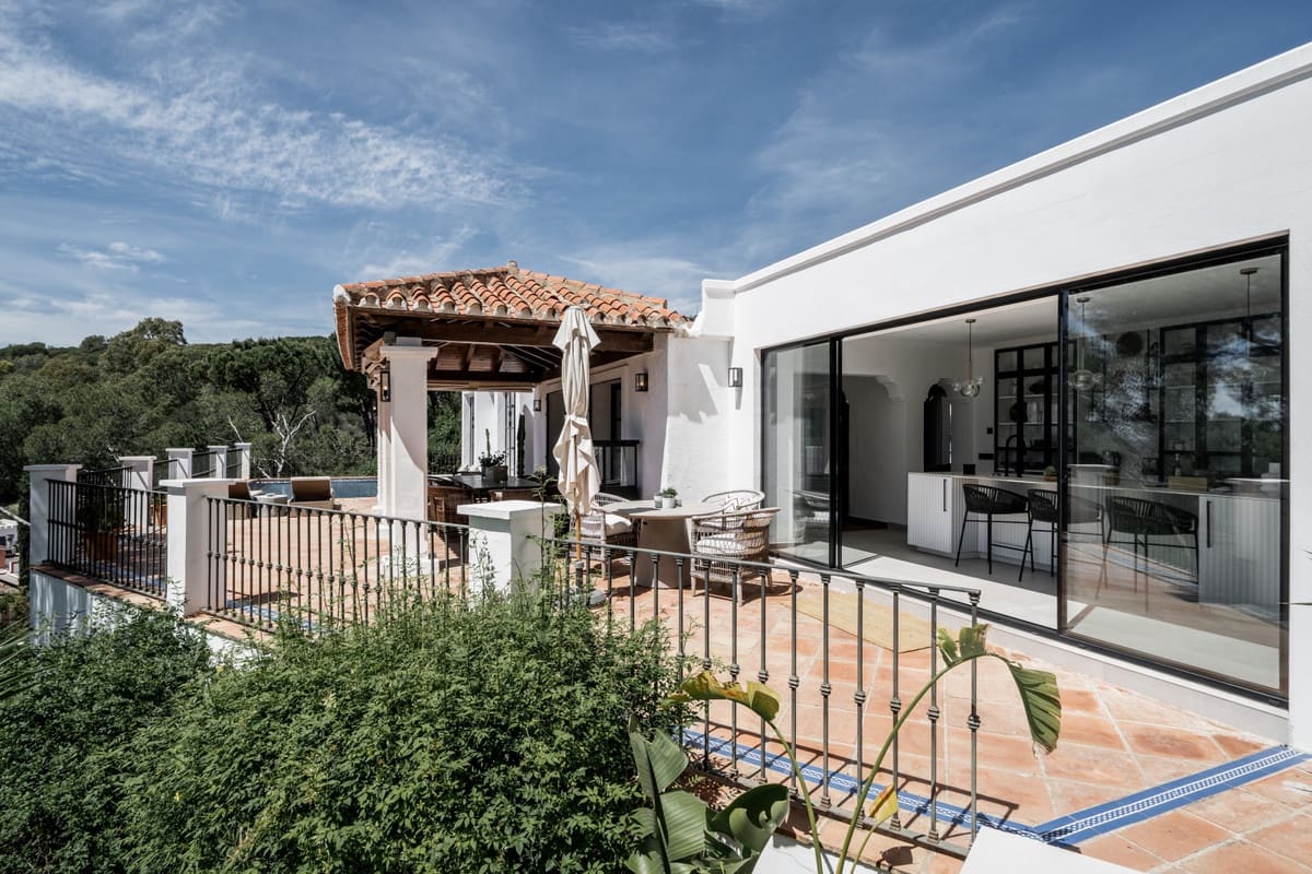 4 soverom Villa til salgs i Benahavis - € 2 250 000 (Ref: 8887980)