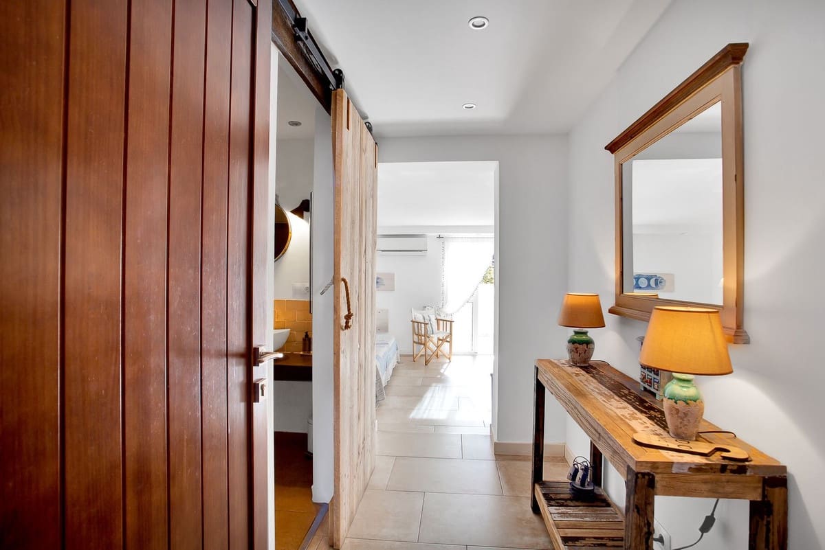 6 chambre Villa/Maison à vendre à Marbesa - 2 150 000 € (Ref: 8887985)