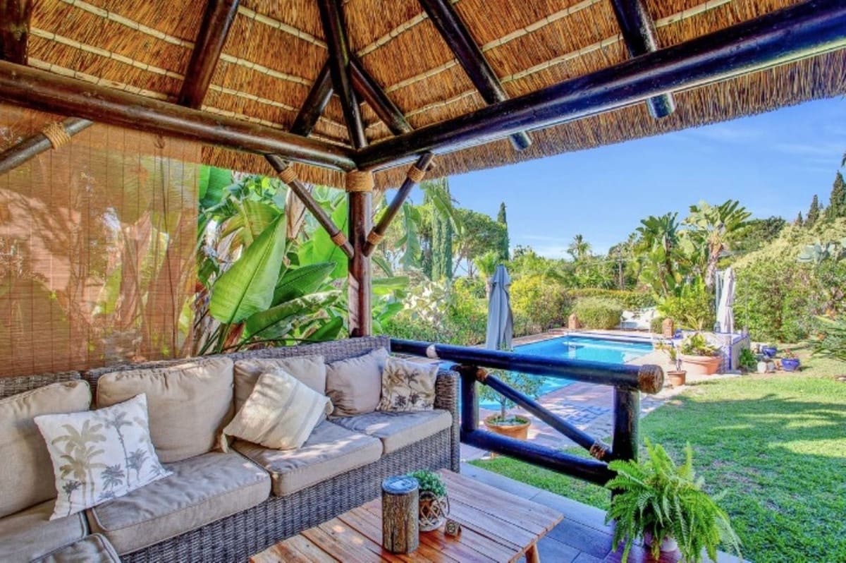 6 chambre Villa/Maison à vendre à Marbesa - 2 150 000 € (Ref: 8887985)