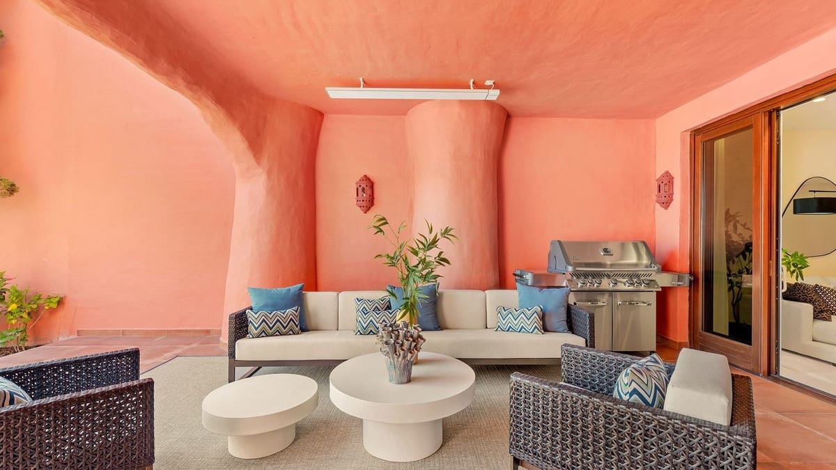 3 sovrum Lägenhet till salu i Estepona - 1 825 000 € (Ref: 8887989)