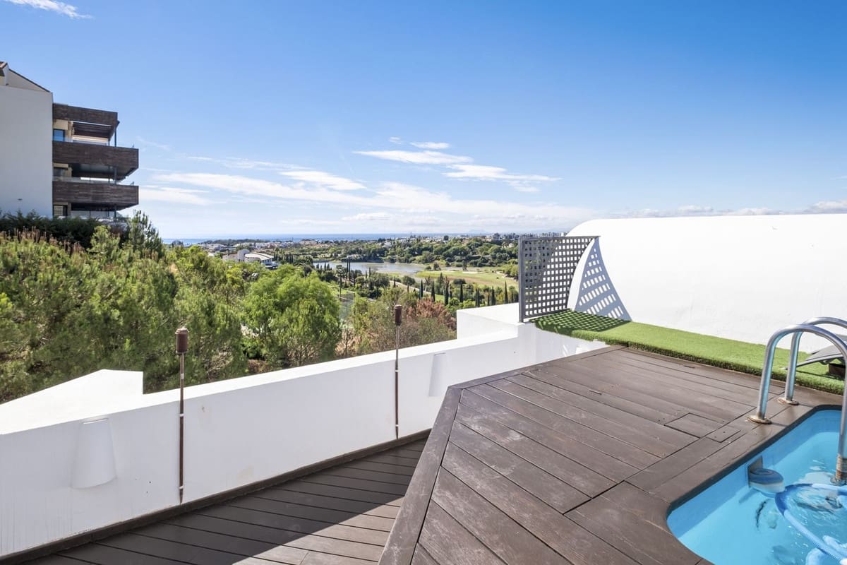 3 slaapkamer Penthouse te koop in Los Flamingos - € 1.075.000 (Ref: 8887995)