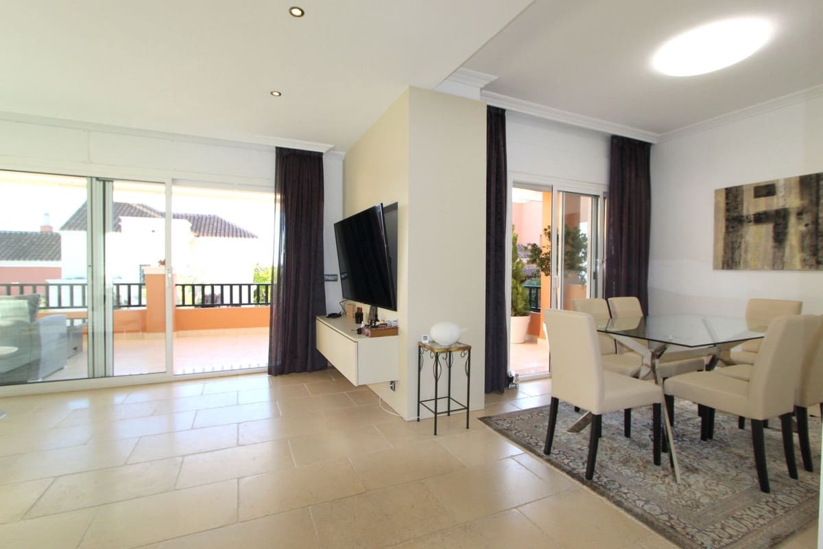 4 soveværelse Byhus til salg i Nueva Andalucia - € 950.000 (Ref: 8887998)