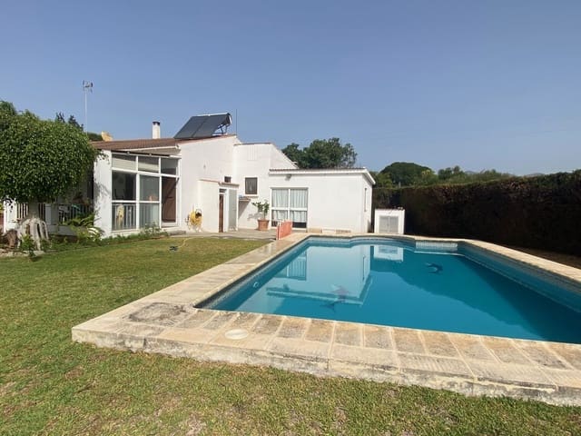 5 sovrum Villa till salu i Puerto de Estepona, Estepona med pool - 689 000 € (Ref: 8888003)