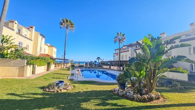 4 makuuhuone Omakotitalo myytävänä paikassa Bahia de Casares, Casares - 675 000 € (Ref: 8888007)