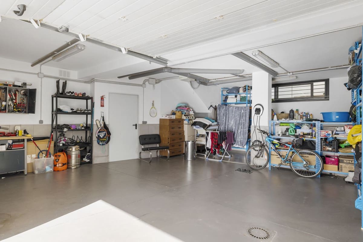 4 soveværelse Villa til salg i La Sierrezuela - € 795.000 (Ref: 8888014)