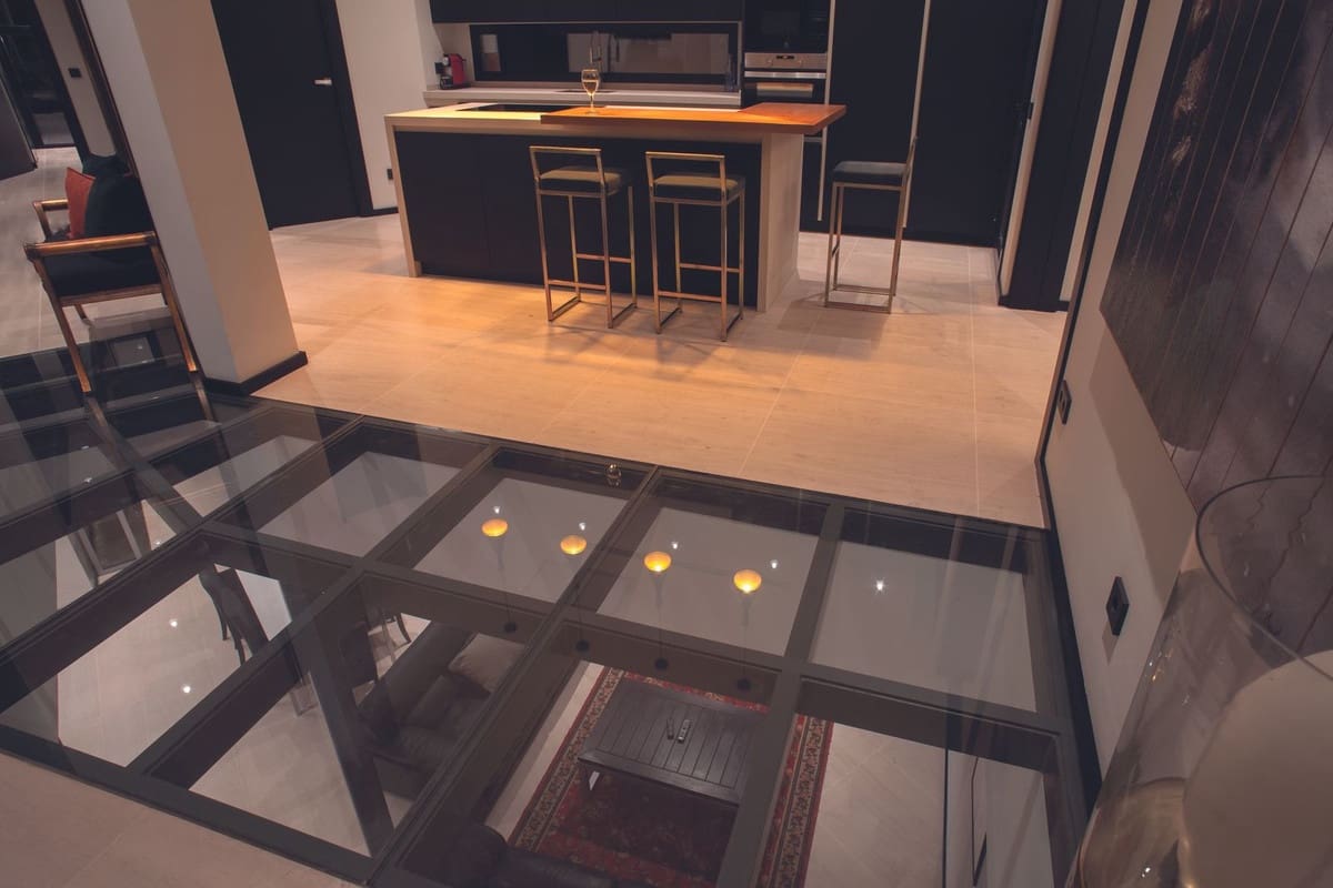 7 bedroom Villa for sale in Nueva Andalucia - € 4,995,000 (Ref: 8888020)