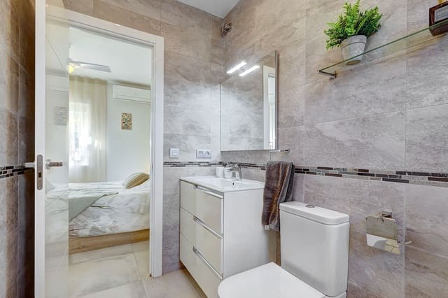 3 slaapkamer Villa te koop in Torreblanca, Fuengirola met zwembad garage - € 999.999 (Ref: 8888031)