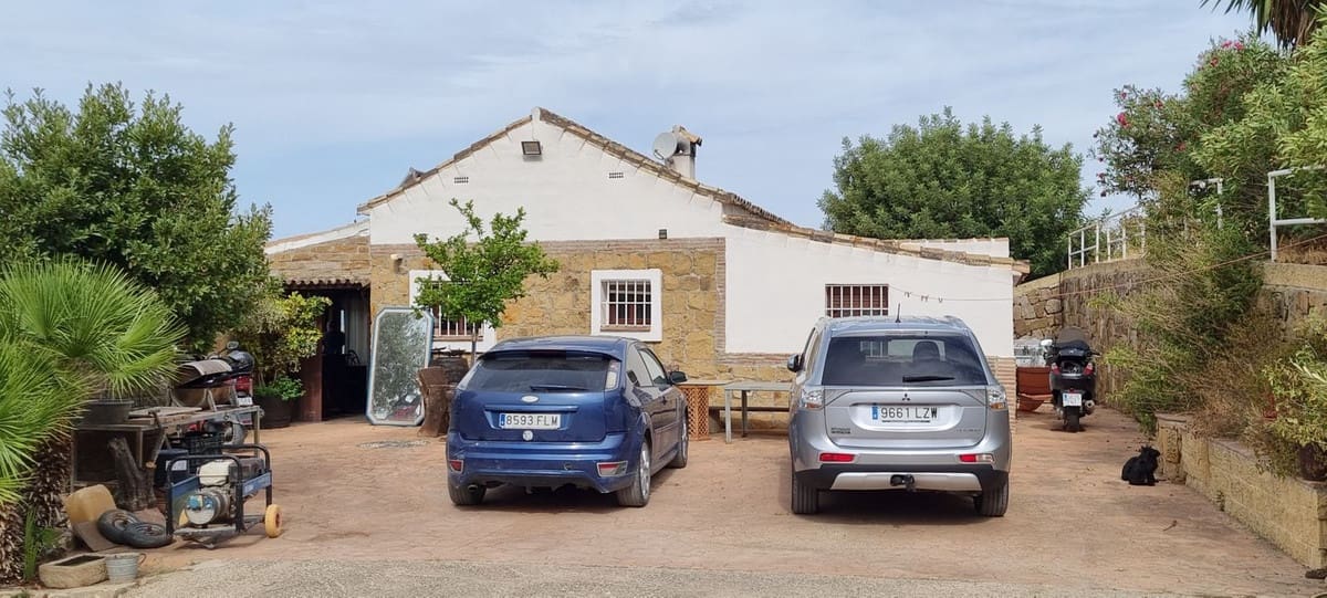 3 Zimmer Doppelhaus zu verkaufen in Casares mit Pool - 1.200.000 € (Ref: 8888035)
