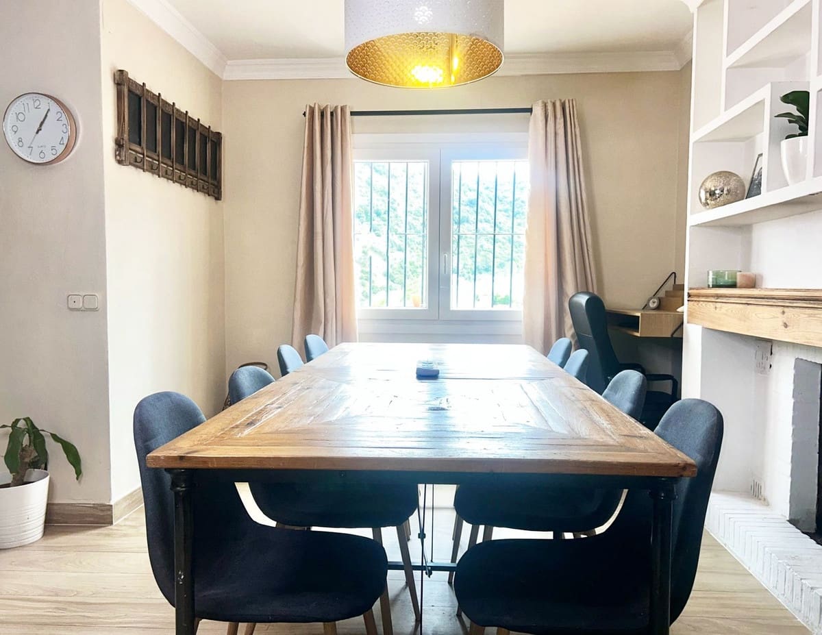 4 sypialnia Willa na sprzedaż w Benahavis - 950 000 € (Ref: 8888054)