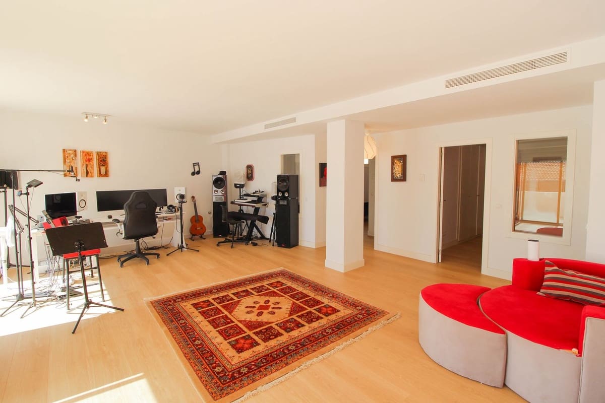 4 soveværelse Villa til salg i Benalmadena - € 935.000 (Ref: 8888058)