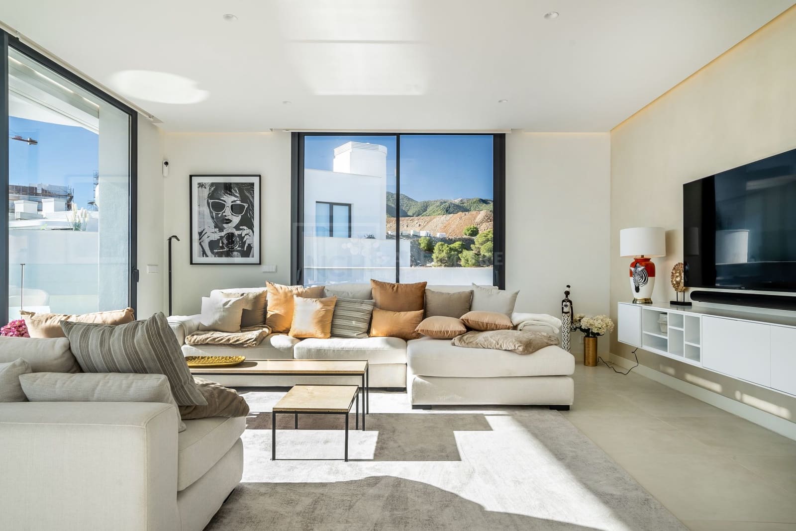 3 bedroom Penthouse for sale in Fuengirola - € 1,275,000 (Ref: 8888059)