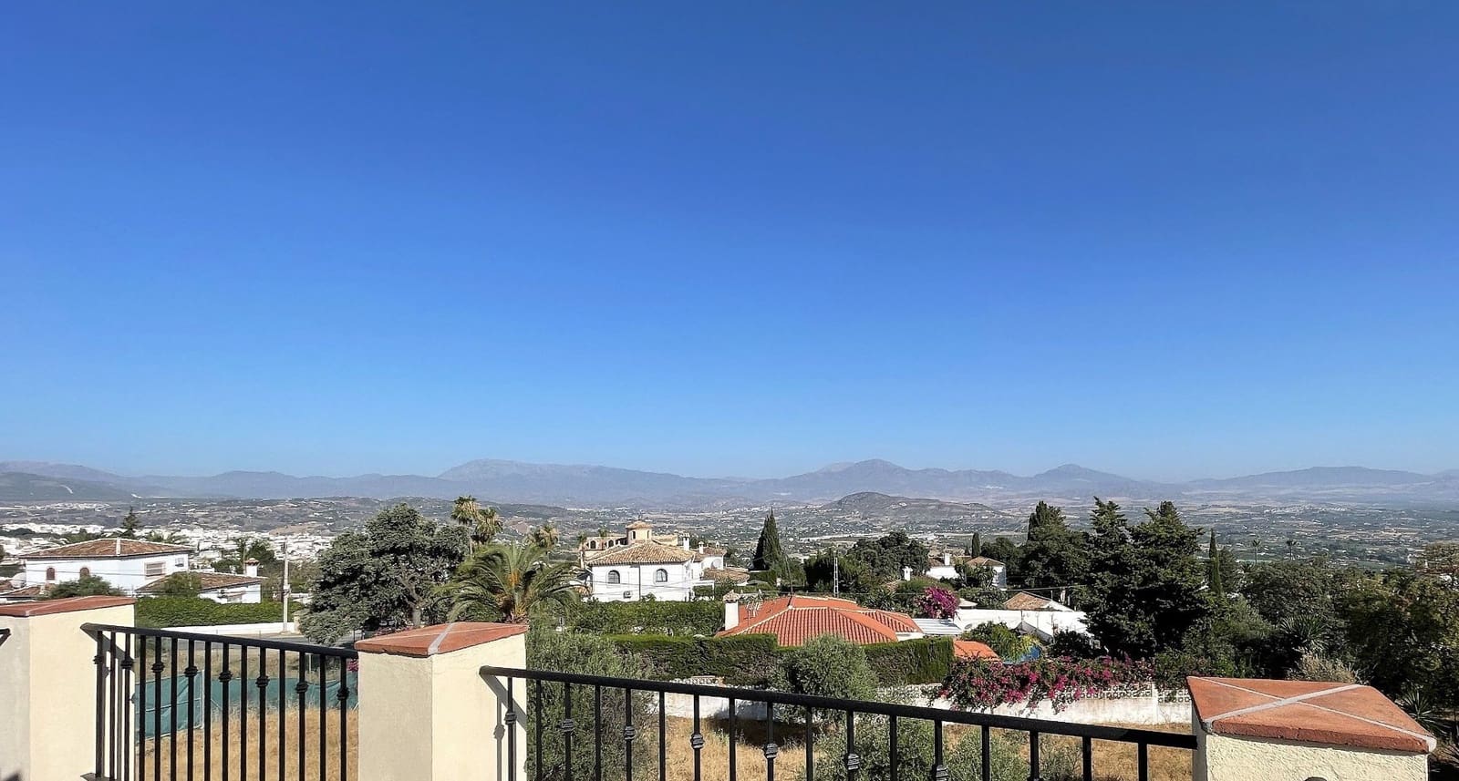 4 soveværelse Villa til salg i Alhaurin el Grande - € 995.000 (Ref: 8888063)