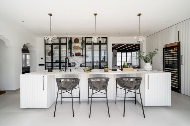 4 sypialnia Willa na sprzedaż w El Madroñal, Benahavís - 2 250 000 € (Ref: 8888086)