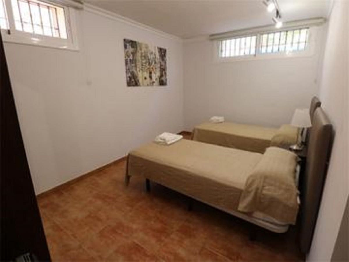 6 soveværelse Villa til salg i Torremolinos - € 1.065.000 (Ref: 8888091)