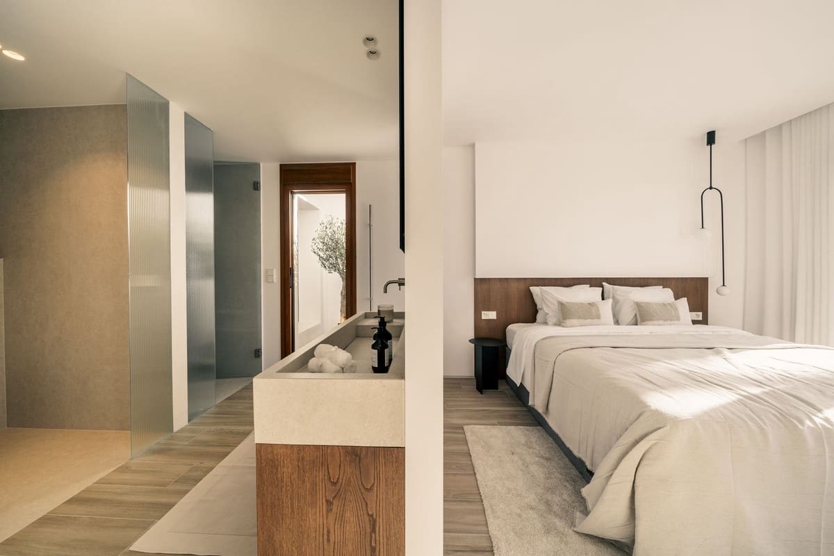 4 quarto Casa em Banda para venda em Nueva Andalucia com garagem - 2 250 000 € (Ref: 8888109)