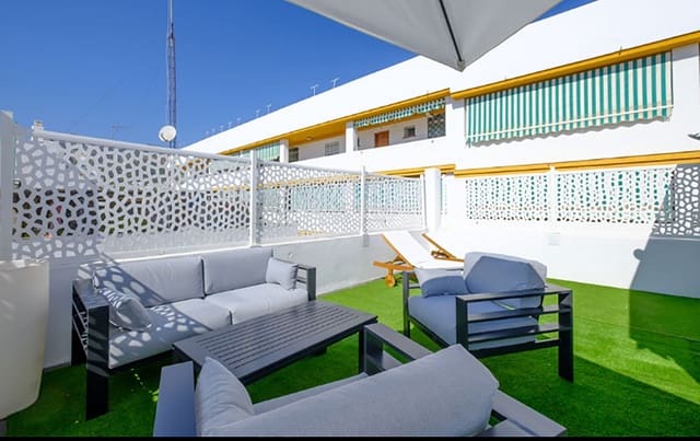 6 soveværelse Byhus til salg i Lomas De Marbella, Marbella - € 1.250.000 (Ref: 8888117)