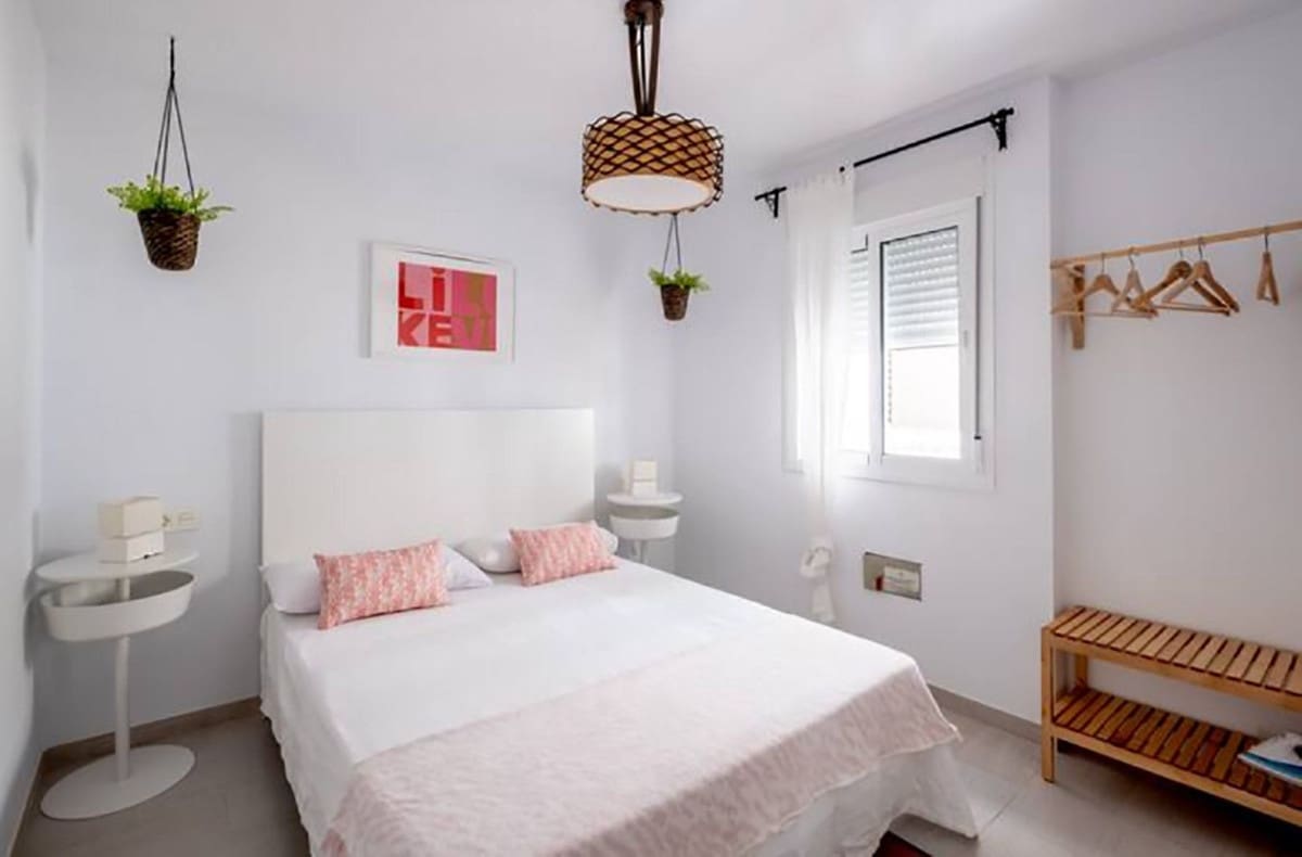 6 sypialnia Dom na sprzedaż w Marbella - 1 250 000 € (Ref: 8888117)