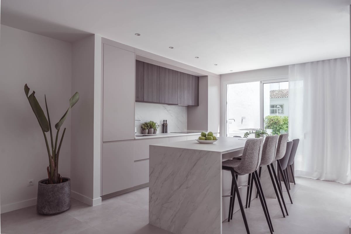 3 soveværelse Byhus til salg i Nueva Andalucia - € 895.000 (Ref: 8888118)