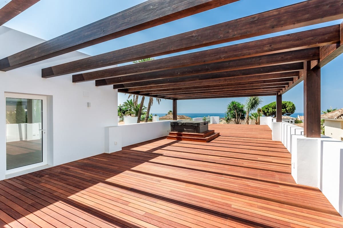 7 bedroom Villa for sale in El Rosario - € 3,950,000 (Ref: 8888123)