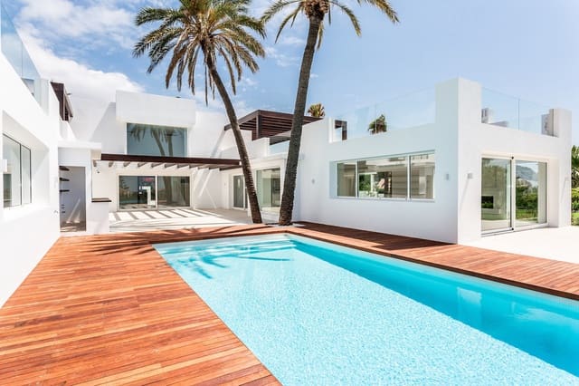7 bedroom Villa for sale in El Rosario, Marbella - € 3,950,000 (Ref: 8888123)