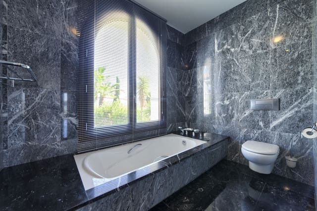 6 chambre Villa/Maison à vendre à Benahavís pueblo, Benahavís avec garage - 3 195 000 € (Ref: 8888128)