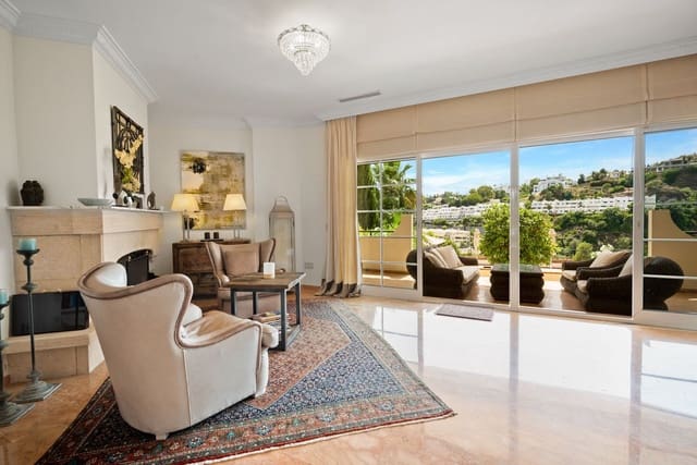 6 Zimmer Villa zu verkaufen in Benahavís pueblo, Benahavís - 3.400.000 € (Ref: 8888129)