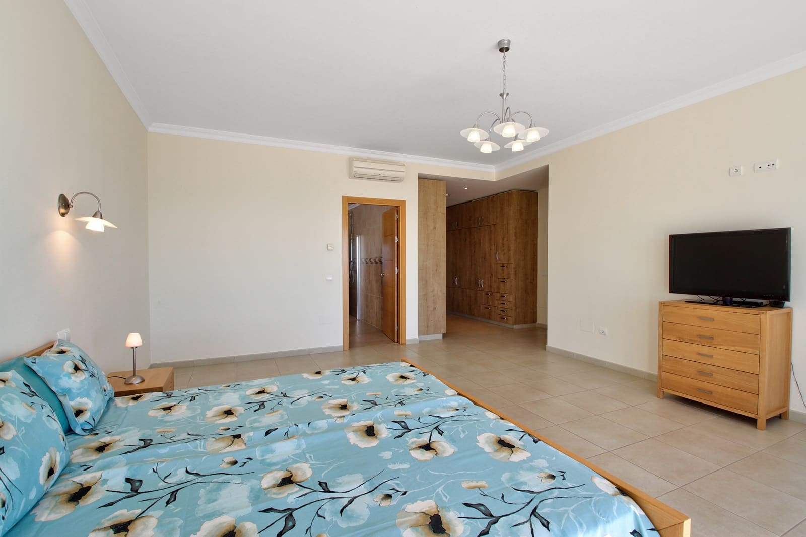 5 slaapkamer Villa te koop in Los Monteros - € 2.380.000 (Ref: 8888135)